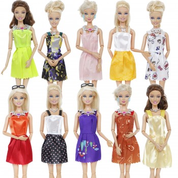 20 Pcs/Lot = Random 10x Mixed Style Mini Dress + 6x Plastic Necklaces + 4x Black Glasses Clothes For Barbie Doll Accessories