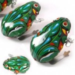 Hot Sale Mini Classic Tin Cute Wind Up Jumping Frog Toys Pull Back Clockwork simulation Frog Toy For Children Kids Gift