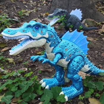 Electric interactive toys: talking and walking Dinosaur amp; Large Dinosaur World Toy