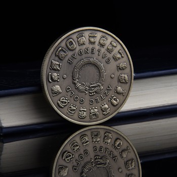 The Aztec Maya QiLong bronze COINS mayan pyramid the corona lucky commemorative medallion is made