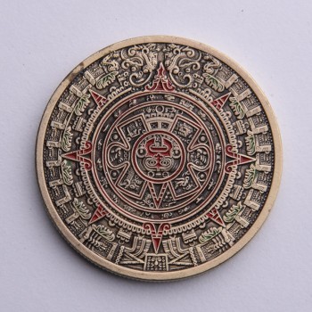 The Aztec Maya QiLong bronze COINS mayan pyramid the corona lucky commemorative medallion is made