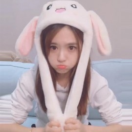 2018 Fashion Moving Hat Rabbit Ears Plush Sweet Cute Airbag Cap Kawaii Popular Girls Cap New Arrival Rabbit Ears Can Move