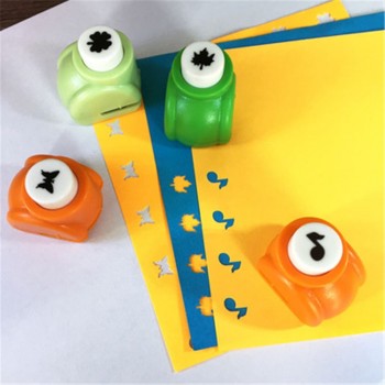 Baby 1PCS Drawing Toys Child 20 Styles Hole Punch Mini Printing Paper Hand Shaper Scrapbook Tag Card Craft DIY Punch Cutter Tool
