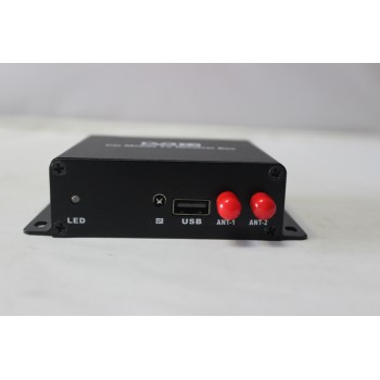 120-140km/h Speed Driving Car DVB-T2 Digital TV Receiver Box with Dual Mobility Tuners Two Active Antennas , support USB HDMI