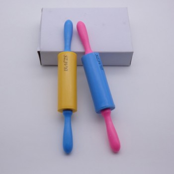 2017 New DIY Playdough Mold Rolling Pin Stick Tool Childrens Toys