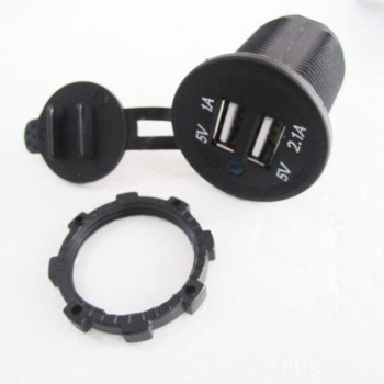 3.1 Amp Duel USB Car Charger Outlet Panel Mount Motorcycle