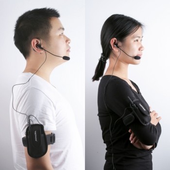 1PC V4C 1200m Bluetooth Interphone Referee Headsets with Sport Armband Case Max Support: Four Users Supports FM