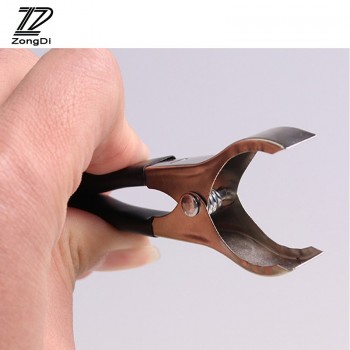 ZD 1PC Crocodile Clip Cigarette lighter conversion socket For Ssangyong Nissan qashqai j11 juke tiida Chery accessories