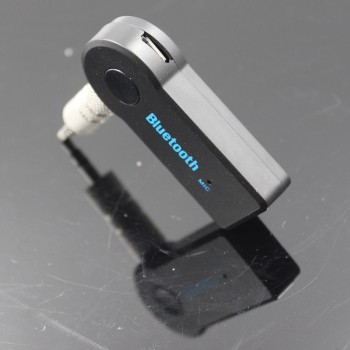 Universal 3.5mm Streaming Car A2DP Wireless Bluetooth Car Kit AUX Audio Music Receiver Adapter Handsfree with Mic For Phone MP3