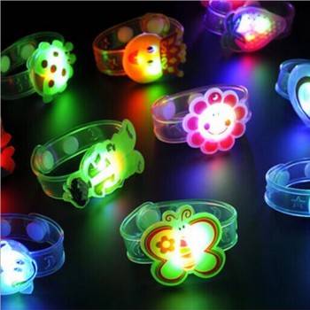 2018 Hot LED Light Flash Toys Wrist Hand Take Dance Party Dinner Party Bracelets for Kids Novelty Funny Gift Toys #20