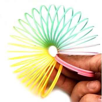 1pcs Rainbow Circle Funny Toys Early Development Educational  Folding Plastic Spring Coil Childrens Creative Magical Toys