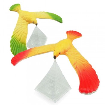 HIINST Funny Amazing Balancing Eagle With Pyramid Stand Magic Bird Desk Kids Toy Fun Learn AA# dropship