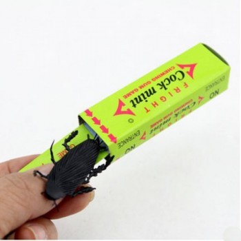 Funny Gadgets Soft Pvc Plastic Cockroach Simulated Chewing Gum Children Scary Toys Halloween Replica Practical Jokes squishy Toy