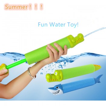 1pcs New Foam Water Pistol Shooter Shark/Crocodile Water Guns Super Cannon Toy Children Summer Swimming Beach Toy Color Random