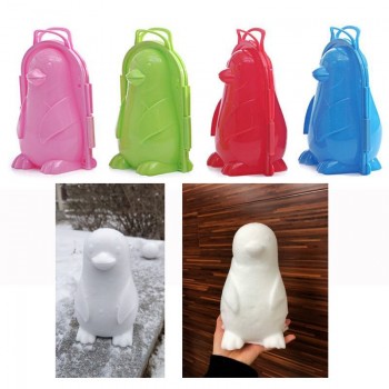 Cartoon 3D Penguin Plastic Maker Mold Kids Winter Outdoor Snow Sand Mould Pudding Beach Play Sand and Snow Play