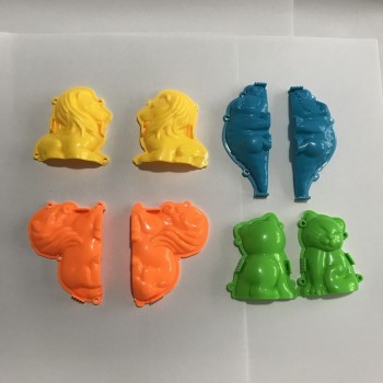 4 pcs 3D Sand Mold Beach Toys Beach Sand Playing ToolsBucket Spade Shovel Rake Pretending Toys Baby Sand Mold Toys Set