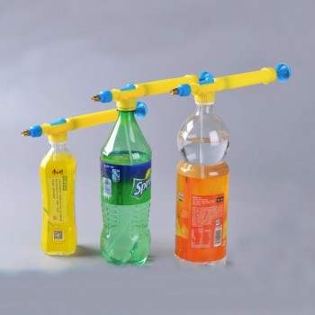 Space Water Guns In Toy Guns Beverage Bottle Pistola Interface Plastic Trolley Guns Silah Sprayer Head Water Pressure Kids Toys