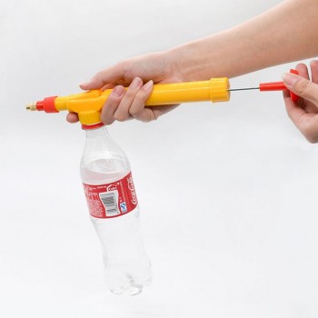 Space Water Guns In Toy Guns Beverage Bottle Pistola Interface Plastic Trolley Guns Silah Sprayer Head Water Pressure Kids Toys
