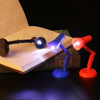 New 1:12 Dollhouse Miniature Lamp LED Light Furniture Toy Dolls Pretend Play