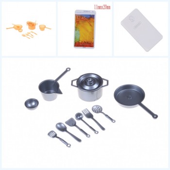 1 Set Mini Laptop Computer Dishes Phone Tableware Dollhouse Funitures For 1/6 Or 1/12 Dollhouse Pretend Toy For Children