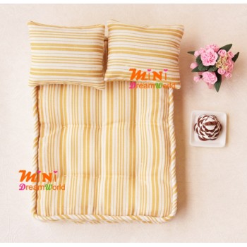 Mini dollhouse Furniture model mattress pillow three pieces