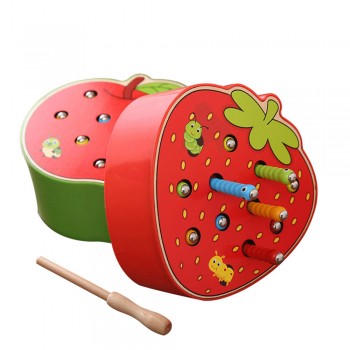 3D Puzzle Catch Worm Game Baby Wooden Toys Early Kids Educational Toy for Children Color Interactive Strawberry Grasping Ability
