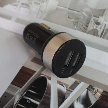 Car Charger 5V 3.1A Quick Charge Dual USB Port LED Display Cigarette Lighter Phone Adapter Car Charger Voltage Detecto