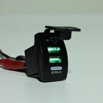 2018 New Univesal 12/24V 3.1A Dual USB Charger Power Adapter Outlet Car Cigarette Lighter Socket