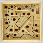 Mini Wooden Labyrinth Board Game Ball In Maze Puzzle Handcrafted Toys 11.5*2.5cm Children Educational Toys antistress Toy