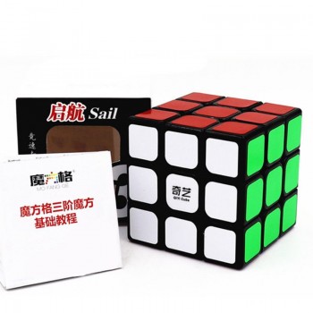 QIYI Cube 3x3x3 5.6CM Carbon Fiber Sticker Professional Speed Puzzle Magic Cubes Kids cube 3x3x3 Gift mini cube