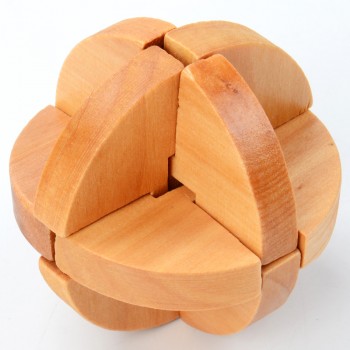 China Classic 3D Wooden Puzzle Lock Toys Cube Game Funny Lock Design IQ Brain Teaser Educational Toys For Children Adults