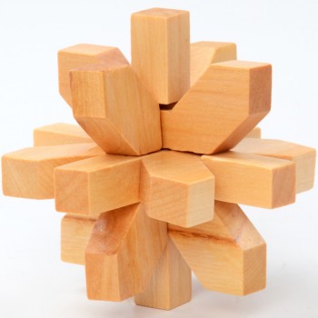 China Classic 3D Wooden Puzzle Lock Toys Cube Game Funny Lock Design IQ Brain Teaser Educational Toys For Children Adults