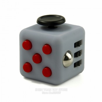 3.3cm Mini Cube Vinyl Desk Finger Toy Squeeze Fun Stress Reliever Toys 11 Colour Click Glide Flip Spin Breathe Roll Cubes
