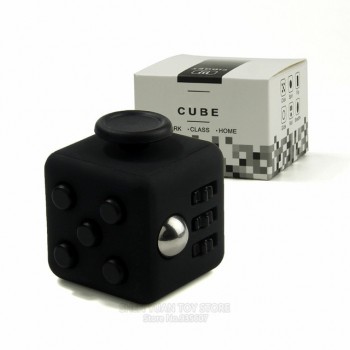 3.3cm Mini Cube Vinyl Desk Finger Toy Squeeze Fun Stress Reliever Toys 11 Colour Click Glide Flip Spin Breathe Roll Cubes