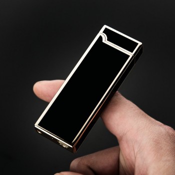 2018 ultra-thin Pulse arc Lighter Metal Novelty USB Lighter Rechargeable windproof Smokeless Electric lighter