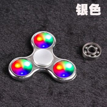 Trefoil Stars Shine In The Dark Fidget Spinner Hand Top Spinners Glow In Dark Light Figet Spiner Finger Cube Stress Relief Toy E