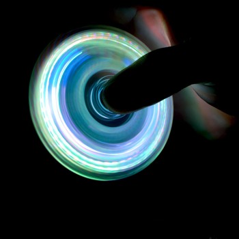 Toy Light Fidget Hand Spinner Led Stress Hand Spinners Glow The Dark Figet Spiner Cube Anti-stress Finger Spinner Antistress E