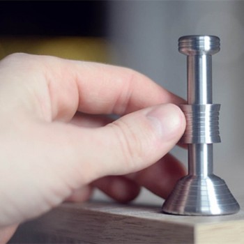 Desk Toy Stress Reliever Displaying Gravity Moon Drops Fidget Hand Spinner Metal Science Fidget Toys