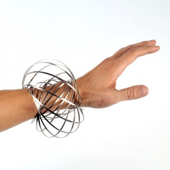 Amazing Flow Ring Toys Magic Ring Toroflux Flowtoys Kinetic Spring Toy Ring Fidget Spinner Metal Funny Anti Stress Toy Flow Toys