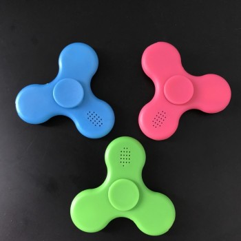 Finger Fidget Spinner Speaker Bluetooth Led Lights Light up Glow in the Dark Hand Spiner Luminous Led Glowing Spinners Gift Toys
