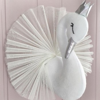 Cute Golden Crown Swan Wall Decor Doll Pink Princess Flamingo soft Stuffed Toy Animal Head Wall Hanging for Kids Room Baby Gift