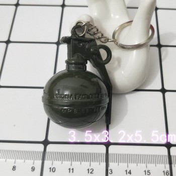 2018 New Game Kawaii PUBG CS GO Weapon keychain Helmet 98K Gun men toys many cute Pendant on the bag for children gifts hot sale