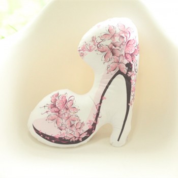1pc 30cm Simulation Beautiful High-heeled Shoes Plush Pillow Stuffed Cushion With Flower Butterfly Pattern Creative Gifts