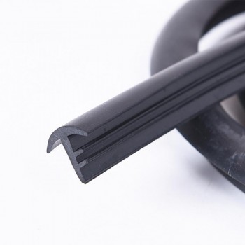 2018 NEW HOT SALES Rubber 1.6m Soundproof Dustproof Sealing Strip for Auto Car Dashboard Windshield