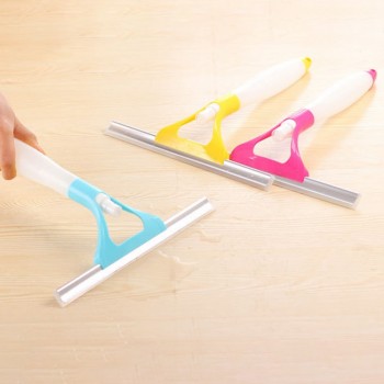 Random Color Glass Cleaner Magic Spray Type Cleaning Brush A Good Helper That Washing The Windows Of Car