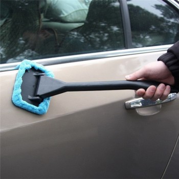 1PC Light Blue Car Window Brush Glass Cleaner Wiper Scraper Brush Cleaning Tool with Clean Cloth Pad Microfiber Duster