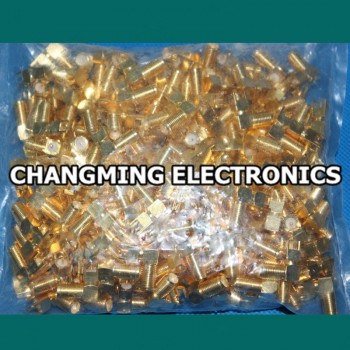 SMA-KWE elbow four-foot external screw hole welding PCB board to connect the antenna RF head(working 100% Free Shipping)10PCS