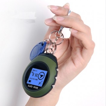 Mini  GPS Tracking Device Portable  Handheld Keychain Tracker YX2810 Pathfinding Locator  Compass for Outdoor Sport and Travel
