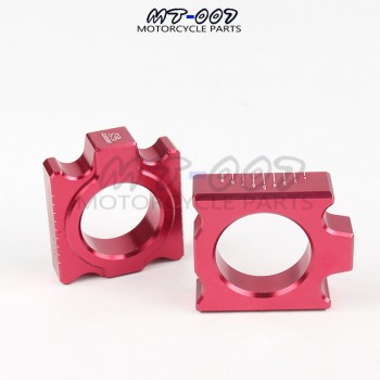 CNC Aluminum Rear Chain Adjuster Axle blocks for CR125 250R 250R 250X Dirt bike  with wheel busher Spacer sleeve Free shipping