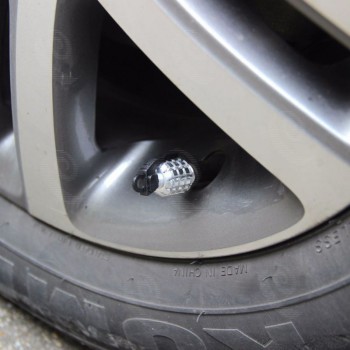 Aluminum Bomb Style Auto Car Truck Wheel Tire Valve Caps Bicycle Tyre Air Valve Stem Cover for Motorcycle 11 Color 7801